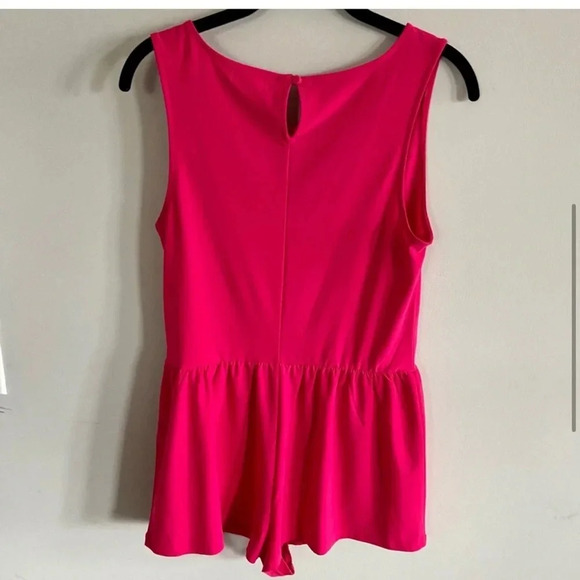 Leith hot pink criss cross front romper size medium from Nordstrom so cute cute - Picture 5 of 6